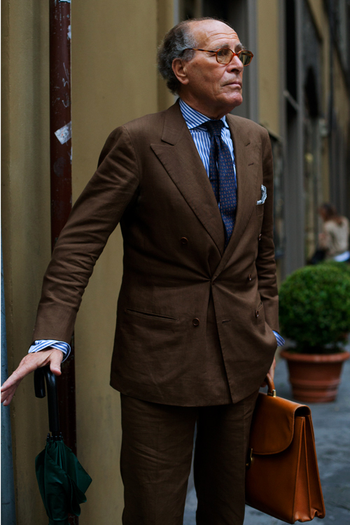 brown_suit