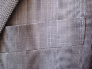 white_stitching_on_outside_of_jacket_pocket
