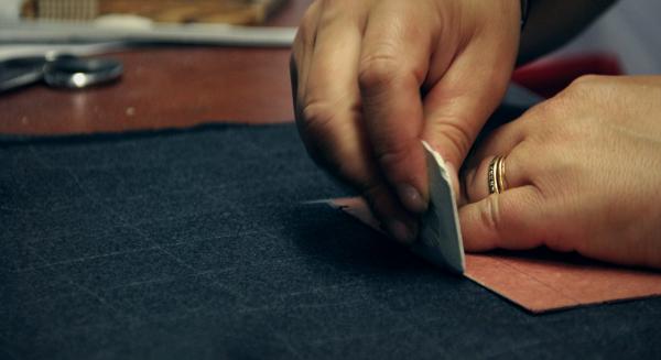 Chalk_on_suit_cloth
