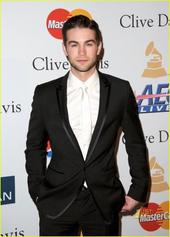chace_crawford_look_5