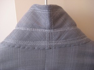 no_felt_underlay_on_jacket_collar